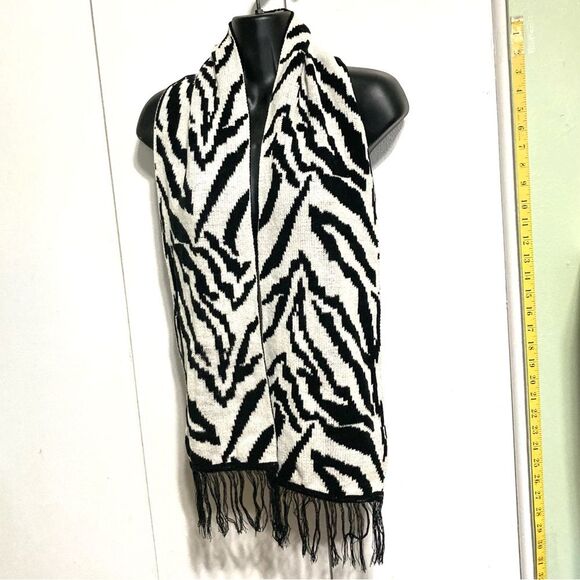 ZEBRA Fringe Scarf Thick Warm Cozy Black Ivory White Animal Print 55 x 7.5 inch - Picture 4 of 6